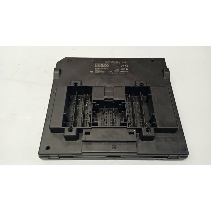 VOLKSWAGEN ENGINE UNIT VOLKSWAGEN Golf 7.2 2017>2019 used