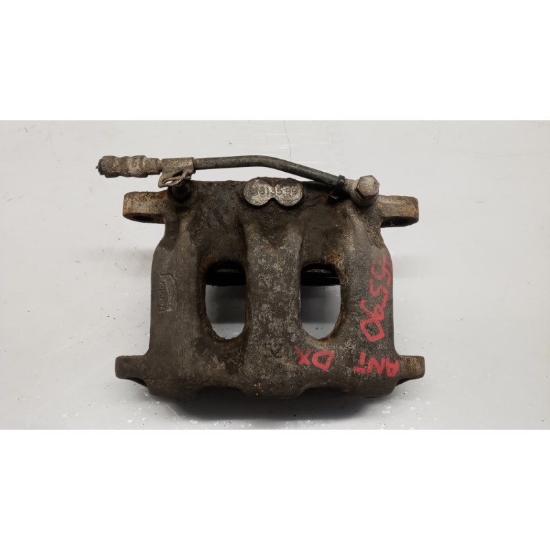 NISSAN truck RIGHT FRONT CALIPER BRAKE  NISSAN truck Eco - T used