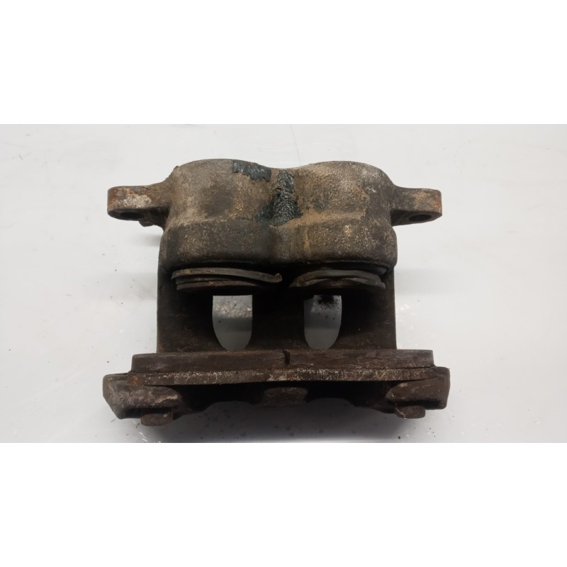 NISSAN truck LEFT FRONT CALIPER BRAKE NISSAN truck Eco - T used