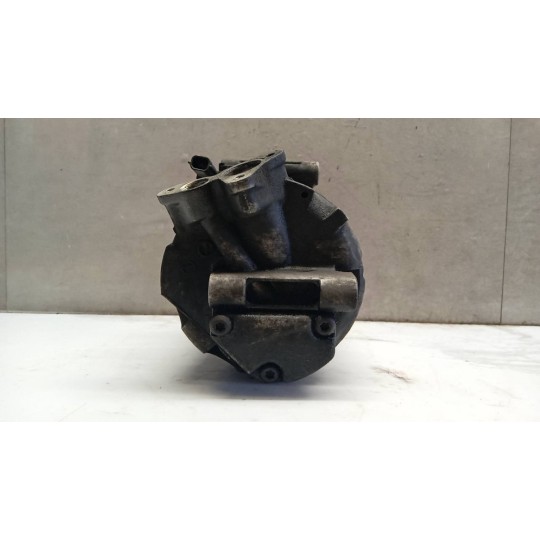 COMPRESSORE ARIA CONDIZIONATA OPEL van Vivaro A 2006>2014 usato
