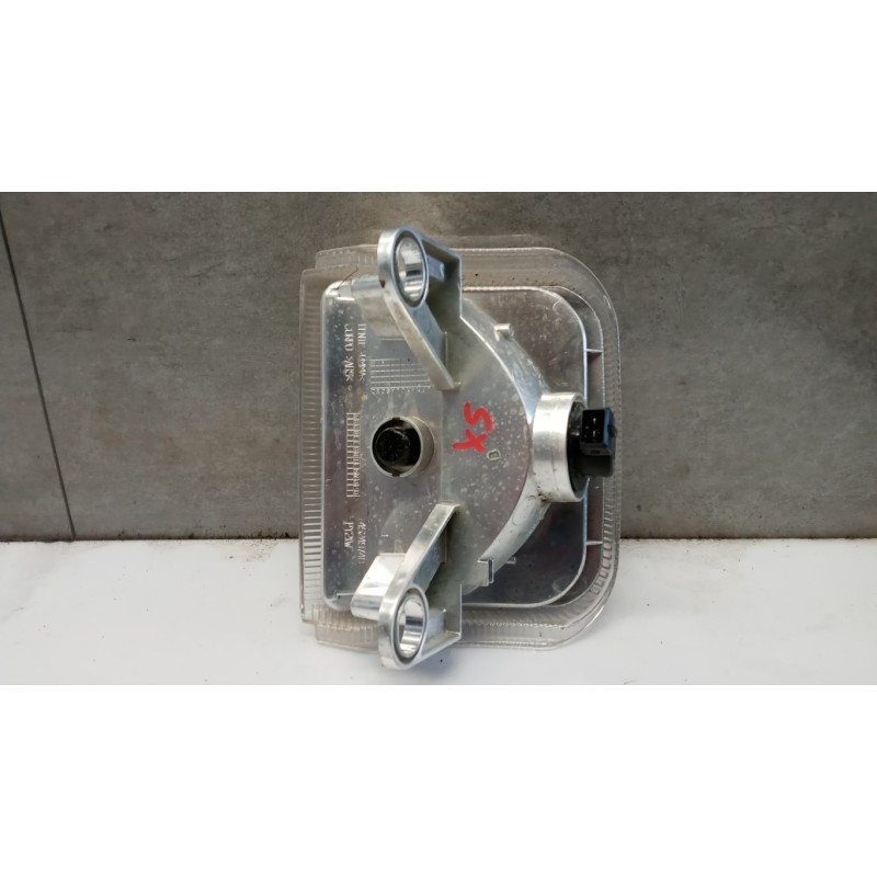 IVECO LEFT FRONT INDICATORS IVECO EUROCARGO 2008>2013 used