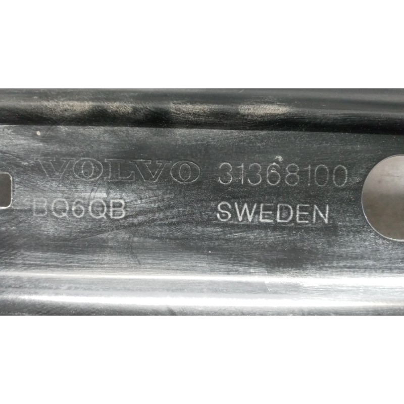 VOLVO CROSS FRONT LOWER  VOLVO V60 2013>2018 used