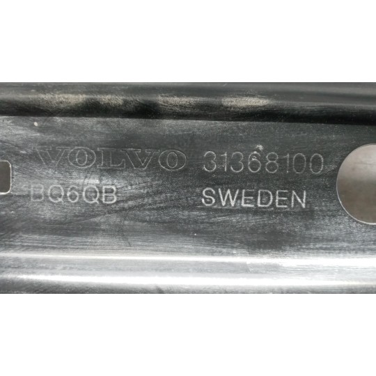 TRAVERSA ANT. INFERIORE VOLVO V60 2013>2018 usato