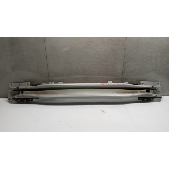 TRAVERSA ANTERIORE PARAURTO VOLVO V60 2013>2018 usato