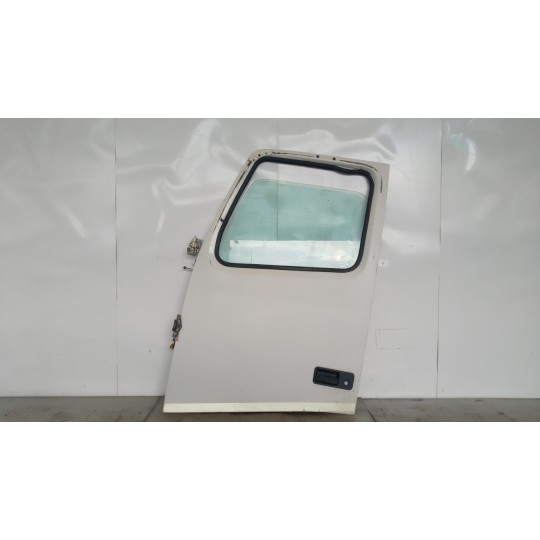 LEFT FRONT DOOR VOLVO truck FH13 used