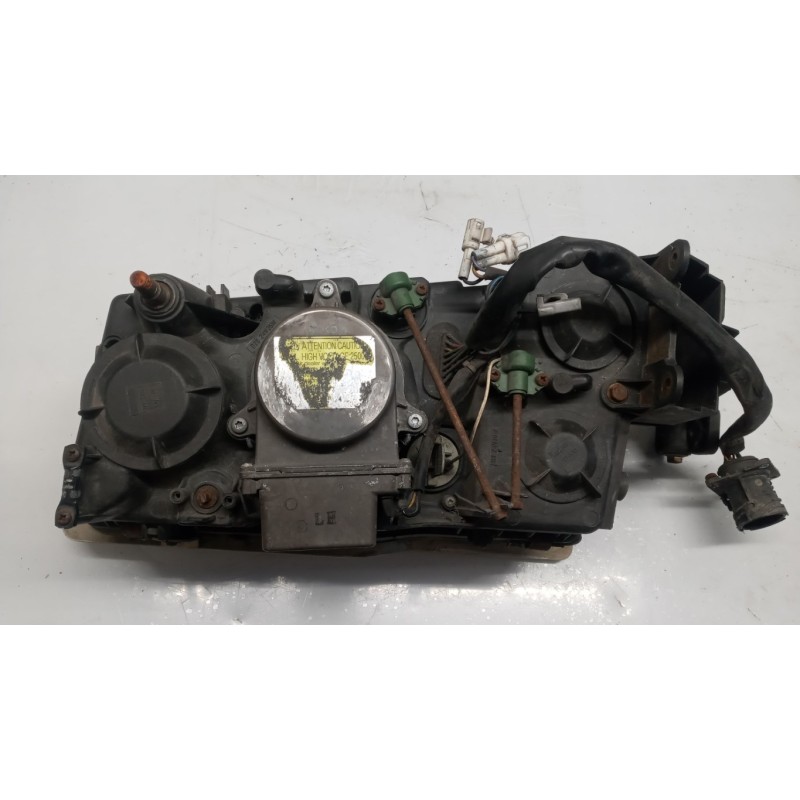 VOLVO truck LEFT HEADLIGHT XENO LAMP  VOLVO truck FH13 used