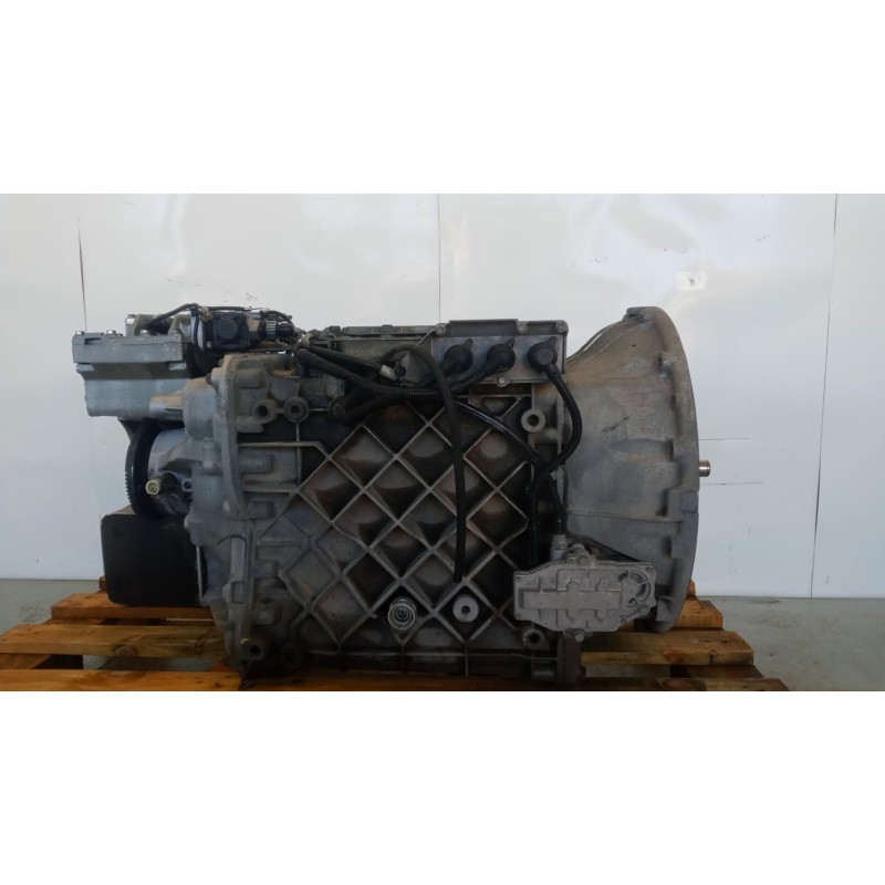VOLVO truck GEARBOXES  VOLVO truck FH13 used