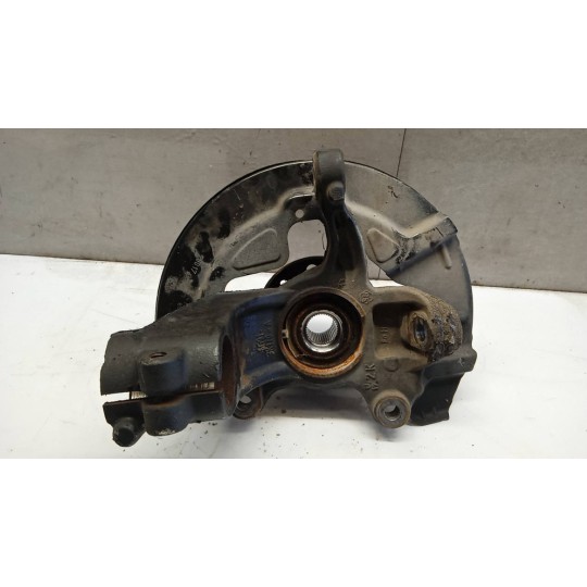 MONTANTE COMPLETO DESTRO VOLVO V60 2013>2018 usato