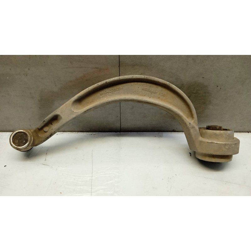 AUDI BRACCIO SOSPENSIONE INFERIORE SINISTRO AUDI A4 2011>2015 usato