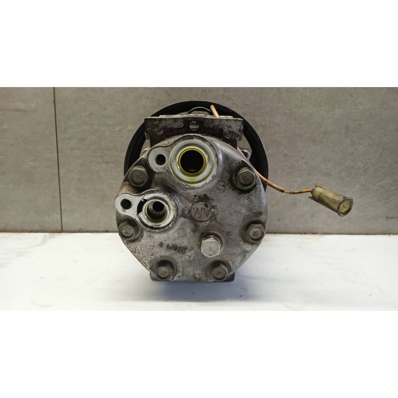 VOLVO truck COMPRESSORE ARIA CONDIZIONATA VOLVO truck FH13 usato