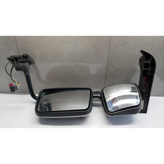 RETROVISORE ELETTRICO DESTRO RENAULT truck Premium 2005>2013 usato