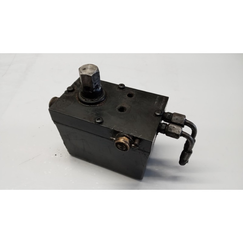 RENAULT truck CAB LIFT PUMP  RENAULT truck Premium 2005>2013 used