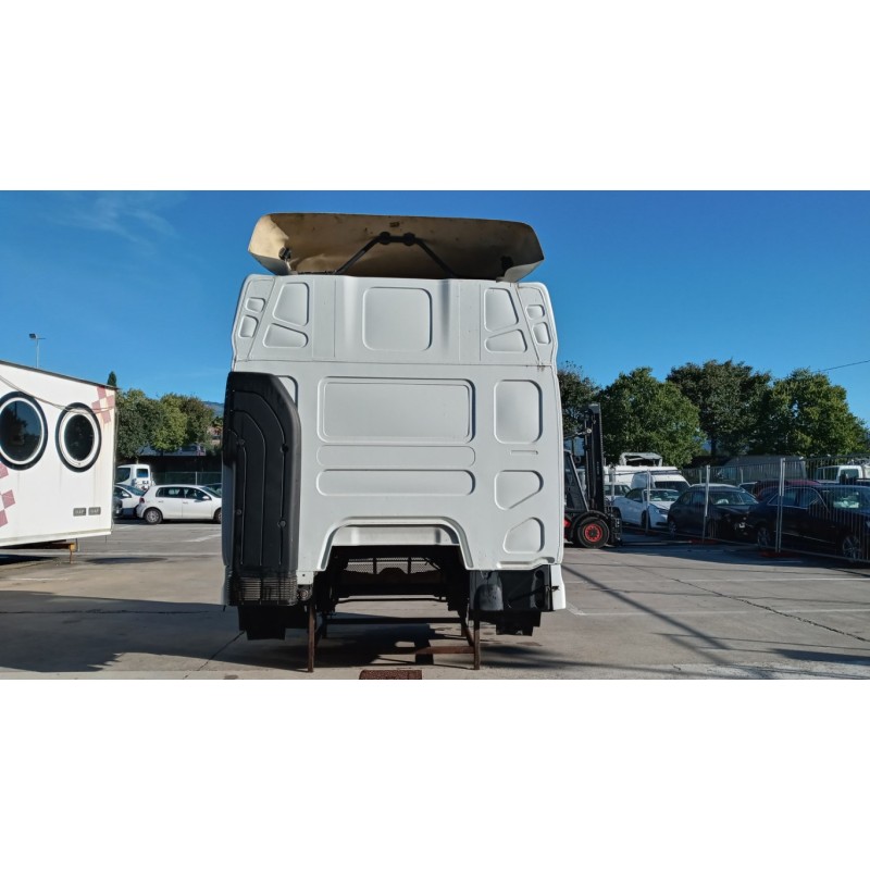 RENAULT truck COMPLETE CABIN RENAULT truck Premium 2005>2013 used