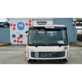 CABINA VOLVO truck FL6 usato