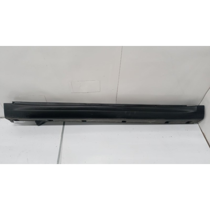 SUZUKI MINIGONNA DESTRA SUZUKI Vitara 2020> usato