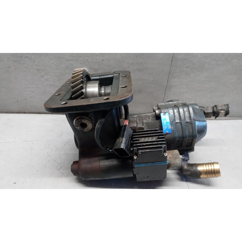 ISUZU PRESE DI FORZA ISUZU N2R usato