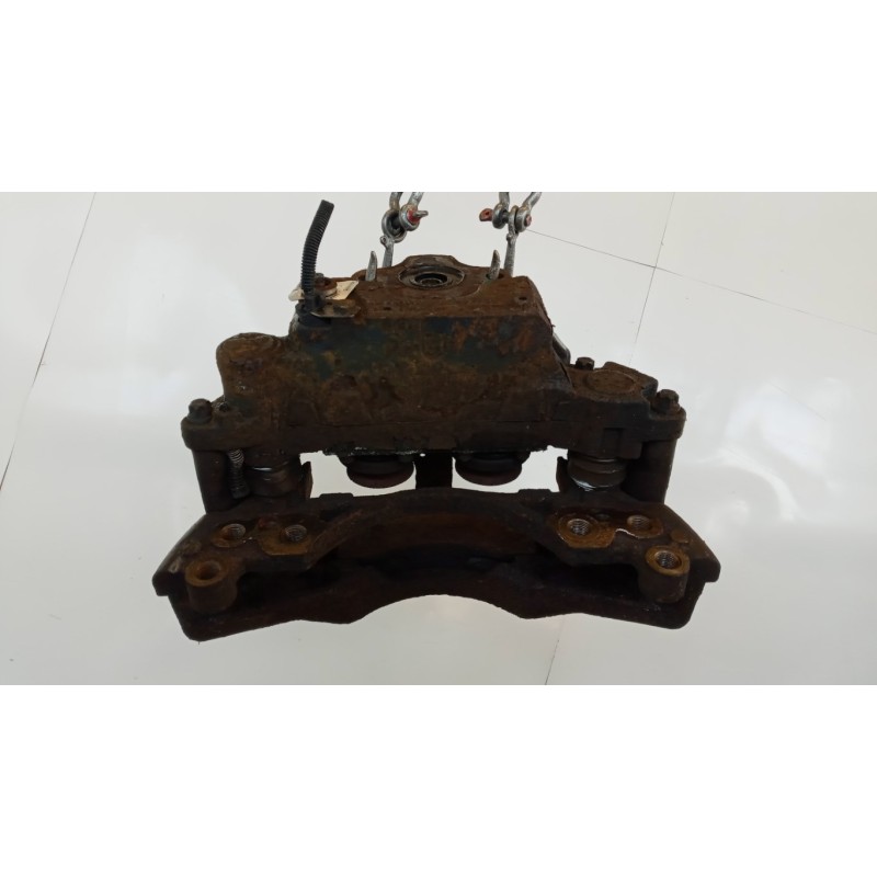 RENAULT truck PINZA POSTERIORE SINISTRA RENAULT truck Premium 2005>2013 usato