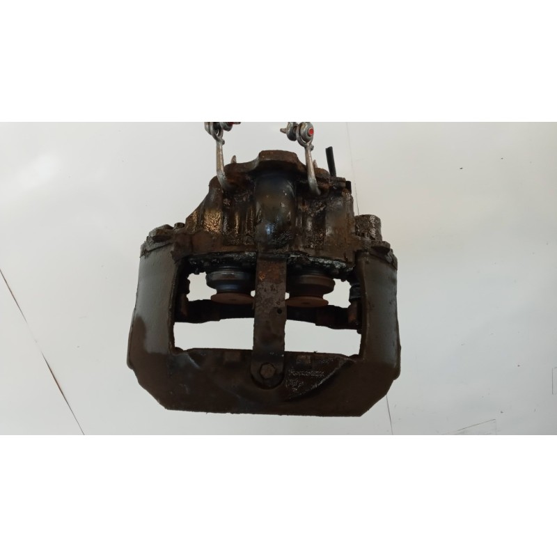 RENAULT truck PINZA POSTERIORE SINISTRA RENAULT truck Premium 2005>2013 usato