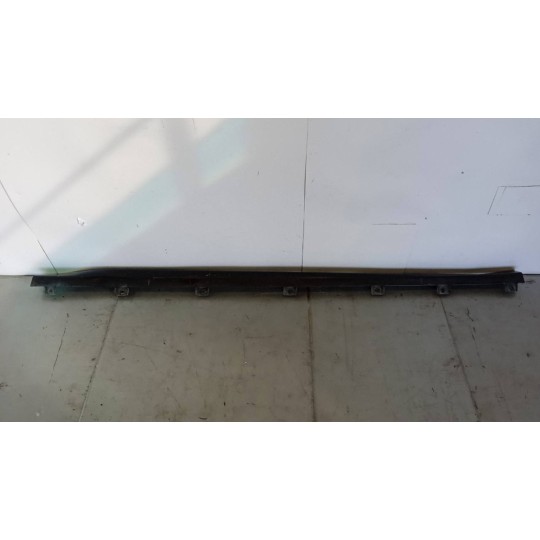 MINIGONNA DESTRA ALFA ROMEO Giulietta 2010>2016 usato