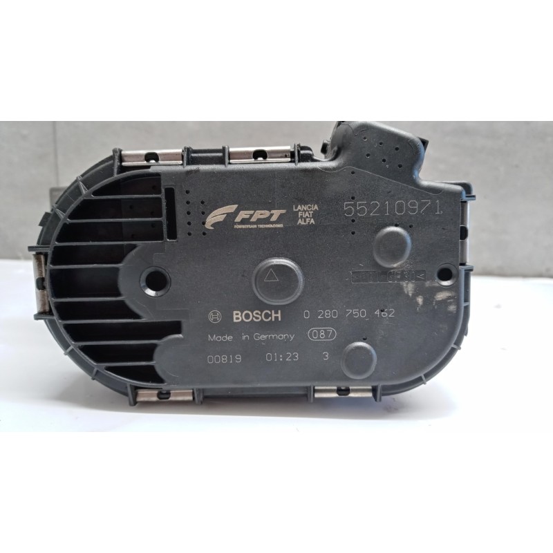 ALFA ROMEO CORPO FARFALLATO ALFA ROMEO Giulietta 2010>2016 usato