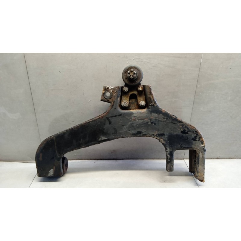 TATA BRACCIO OSCILLANTE ANTERIORE INFERIORE SINISTRO TATA Telcoline Pick up usato