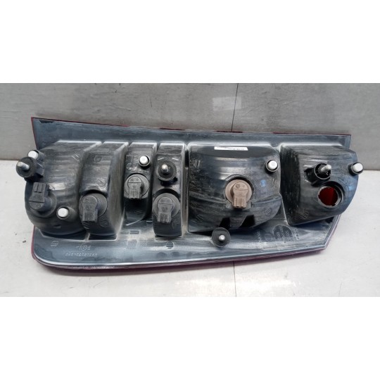 FARO POSTERIORE ESTERNO SINISTRO MERCEDES BUS Citaro usato