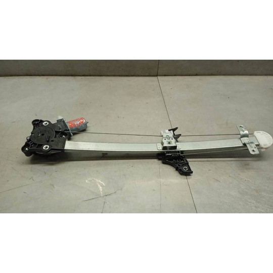 FRONT RIGHT POWERED WINDOWS  SUZUKI Ignis 2021> used