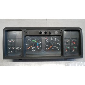 INSTRUMENT PANEL VOLVO...
