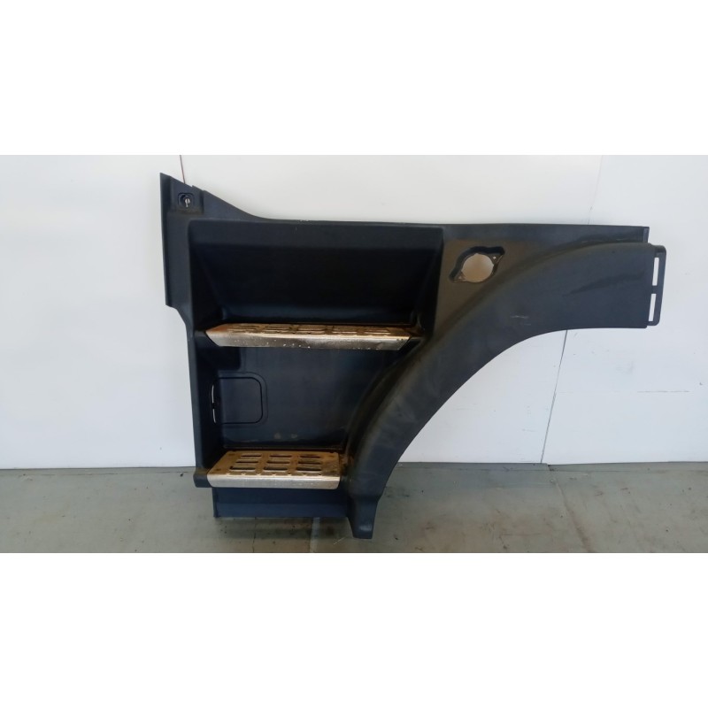 VOLVO truck PARAFANGO ANTERIORE SINISTRO VOLVO truck FH12 I 1993>2002 usato