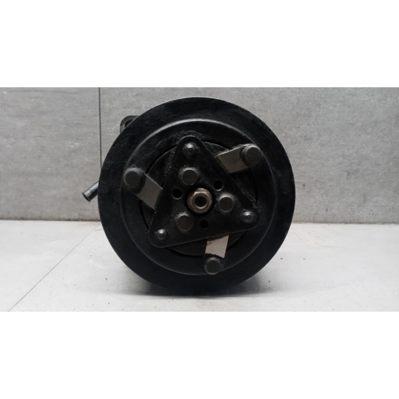 VOLVO truck COMPRESSORE ARIA CONDIZIONATA VOLVO truck FH12 I 1993>2002 usato