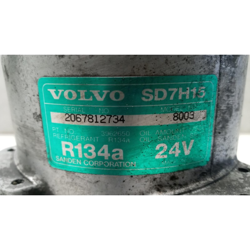 VOLVO truck COMPRESSORE ARIA CONDIZIONATA VOLVO truck FH12 I 1993>2002 usato