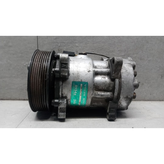 COMPRESSORE ARIA CONDIZIONATA VOLVO truck FH12 I 1993>2002 usato