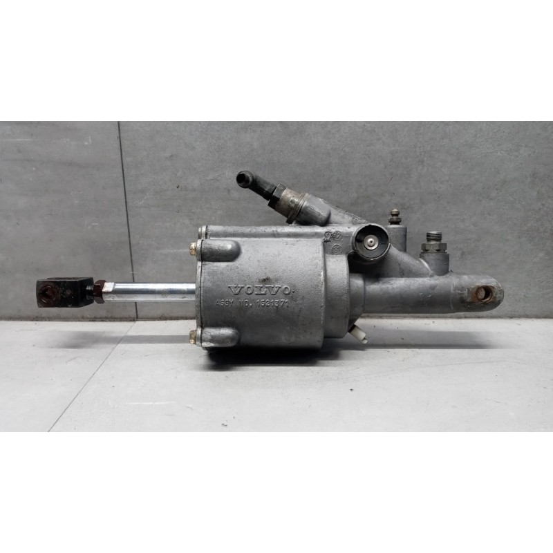 VOLVO truck PUMP CLUTCH VOLVO truck FH12 I 1993>2002 used