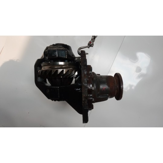 GRUPPO DIFFERENZIALE POSTERIORE MERCEDES BUS O405 BUS usato