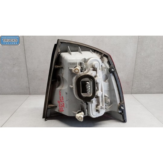 FARO POSTERIORE ESTERNO SINISTRO OPEL Astra G 1998>2004 usato