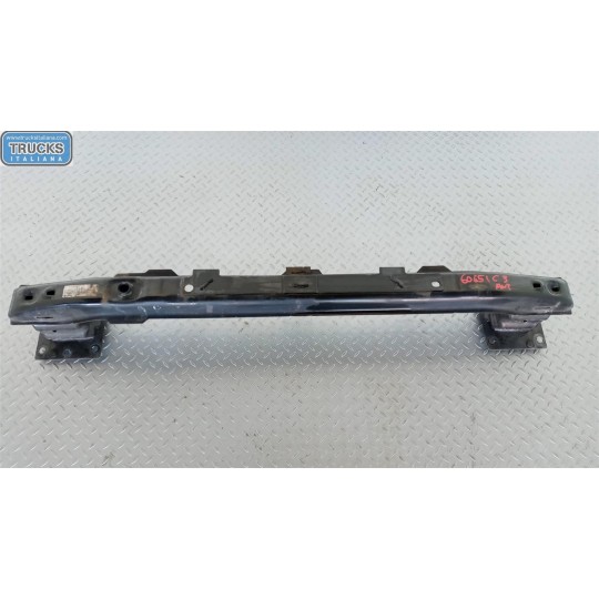 TRAVERSA ANTERIORE PARAURTO CITROEN C3 2005>2009 usato