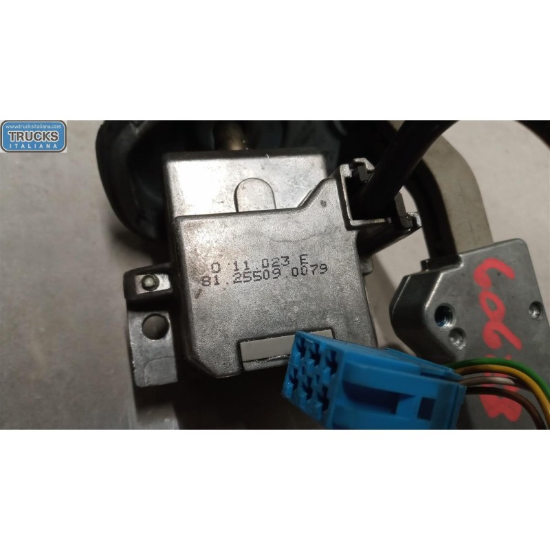 MAN VARIOUS SWITCHES AND BUTTONS C  MAN TG-A 2000>2007 used