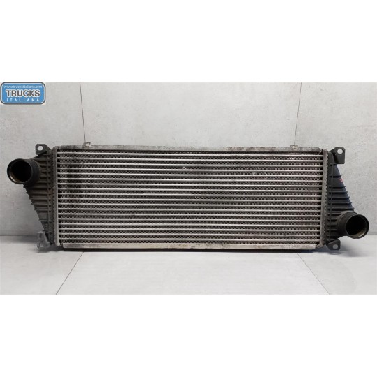 RADIATORE INTERCOOLERS MERCEDES-BENZ van Sprinter 2001>2005 usato