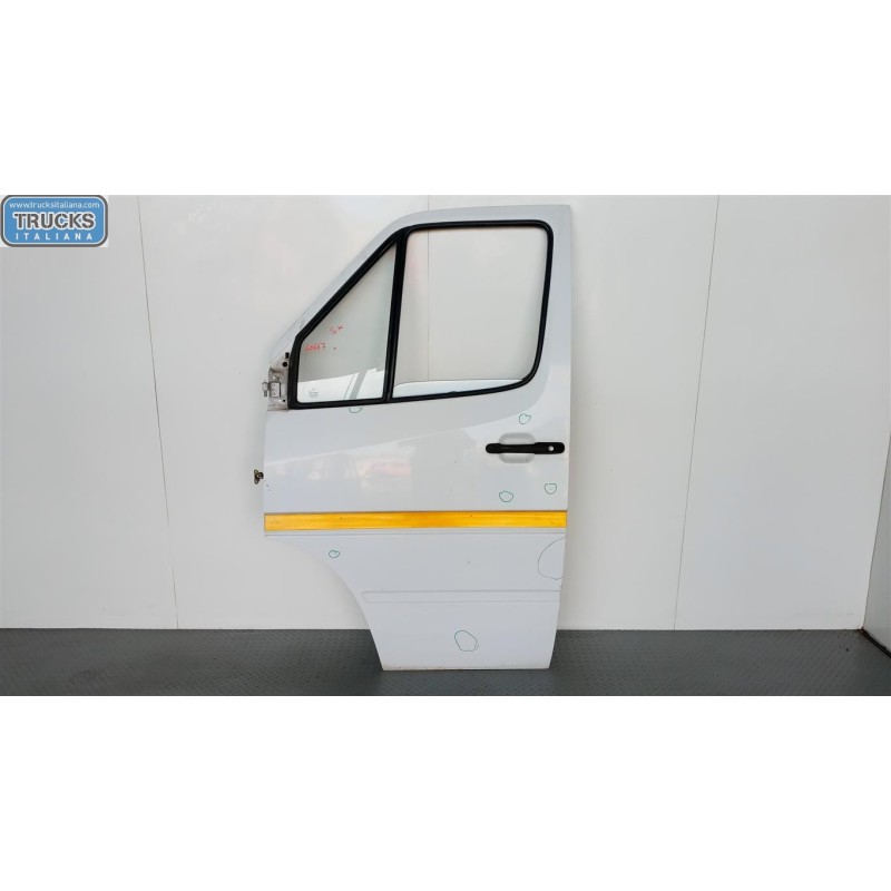MERCEDES-BENZ van PORTA ANTERIORE SINISTRA MERCEDES-BENZ van Sprinter 2001>2005 usato