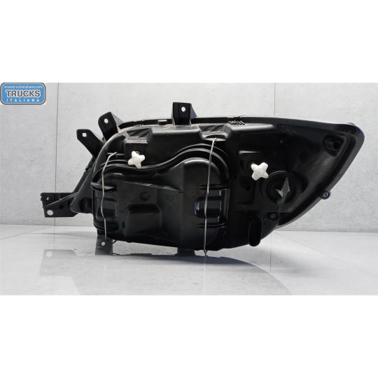 FARO ANTERIORE DESTRO MERCEDES-BENZ van Sprinter 2001>2005 usato