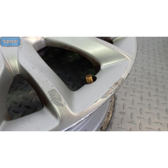 KIT 4 CERCHI IN LEGA OPEL Meriva A 2006>2010 usato