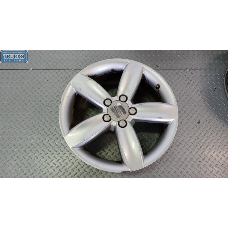 SEAT KIT ALLOY WHEELS  SEAT Leon 2005>2009 used