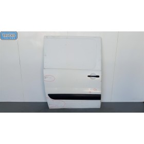 RIGHT SIDE SLIDING DOOR...