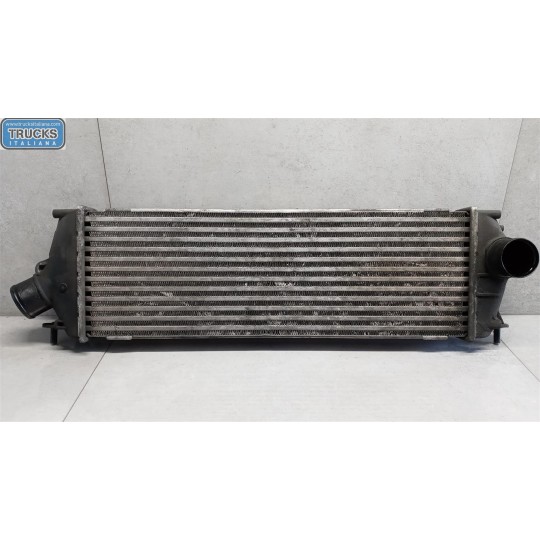 RADIATORE INTERCOOLERS OPEL van Vivaro A 2002>2006 usato