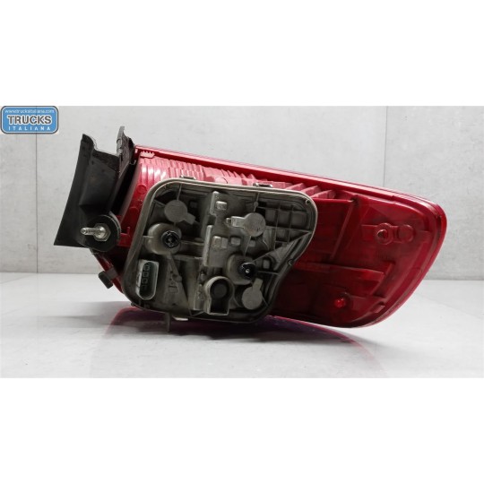 FARO POSTERIORE ESTERNO SINISTRO AUDI A3 Sportback 2005>2008 usato