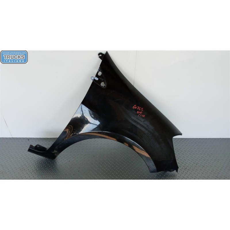 RENAULT PARAFANGO ANTERIORE DESTRO RENAULT Clio 2005>2009 usato