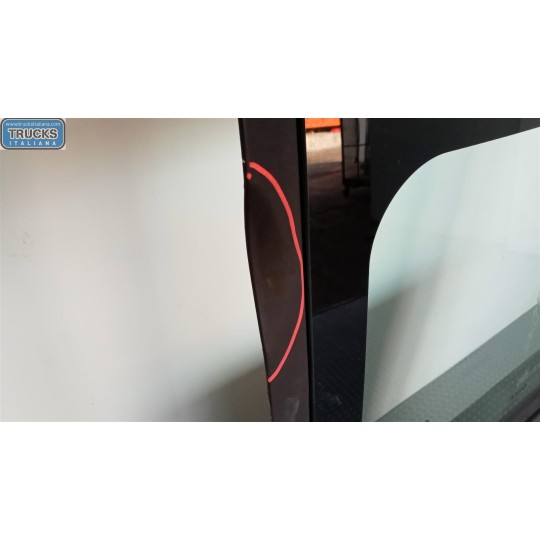 PORTA ANTERIORE DESTRA IVECO Daily 2000>2006 usato