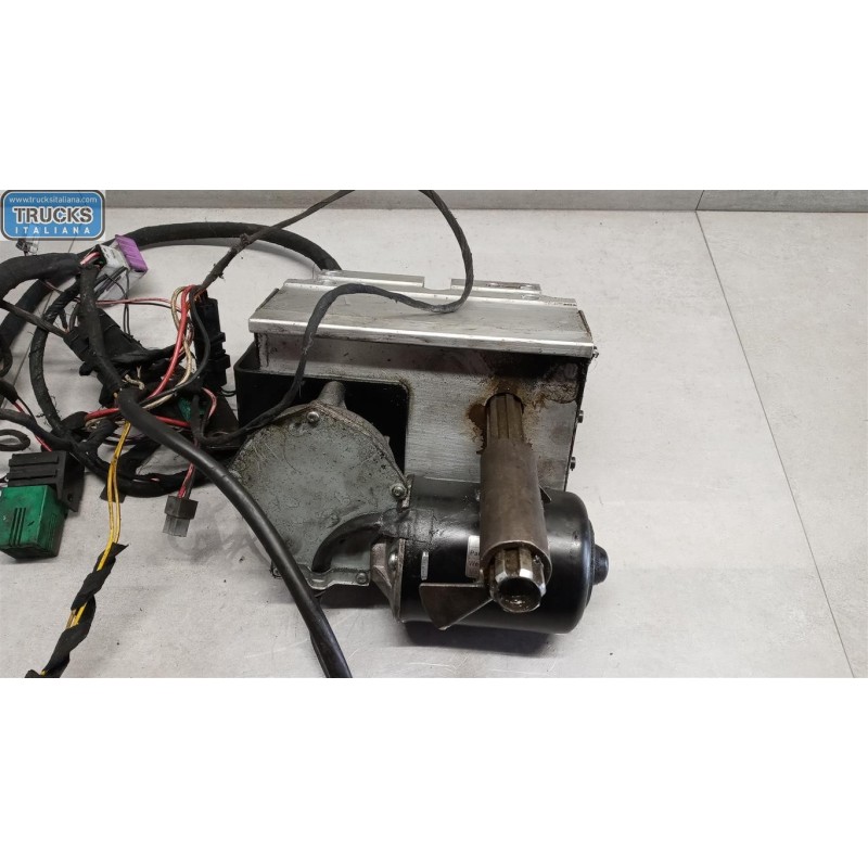 IVECO MOTORE ELETTRICO IVECO Daily 2000>2006 usato