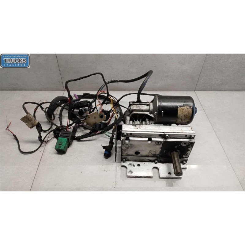 IVECO MOTORE ELETTRICO IVECO Daily 2000>2006 usato