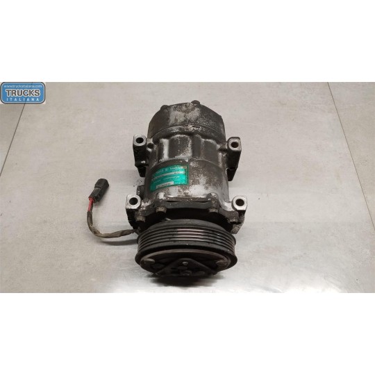AIR CONDITIONER COMPRESSOR RENAULT truck Premium 1996>2005 used
